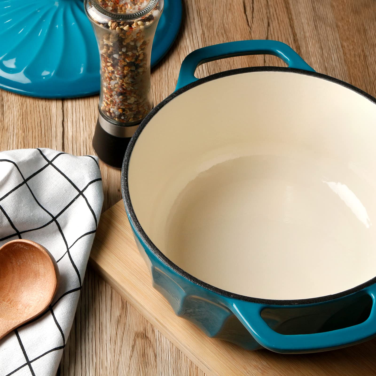 Emaliowany garnek żeliwny 24 cm z pokrywką - wytrzymały kociołek holenderski - obrazek 5