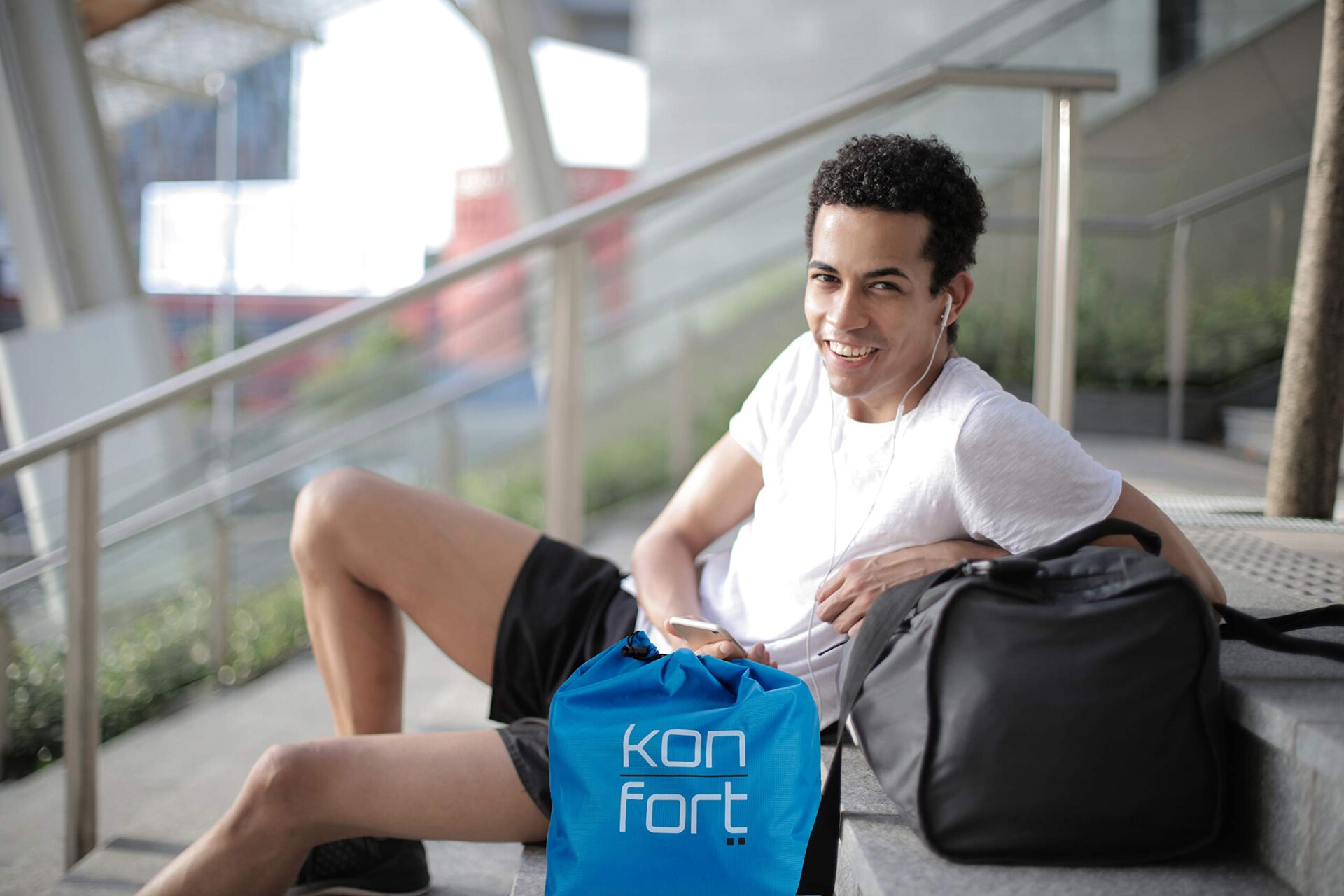 Pokrowiec na rower Kon-fort z kłódką Ripstop Plus - Wodoszczelny, UV, deszcz, śnieg - 200x75x110 cm - obrazek 3