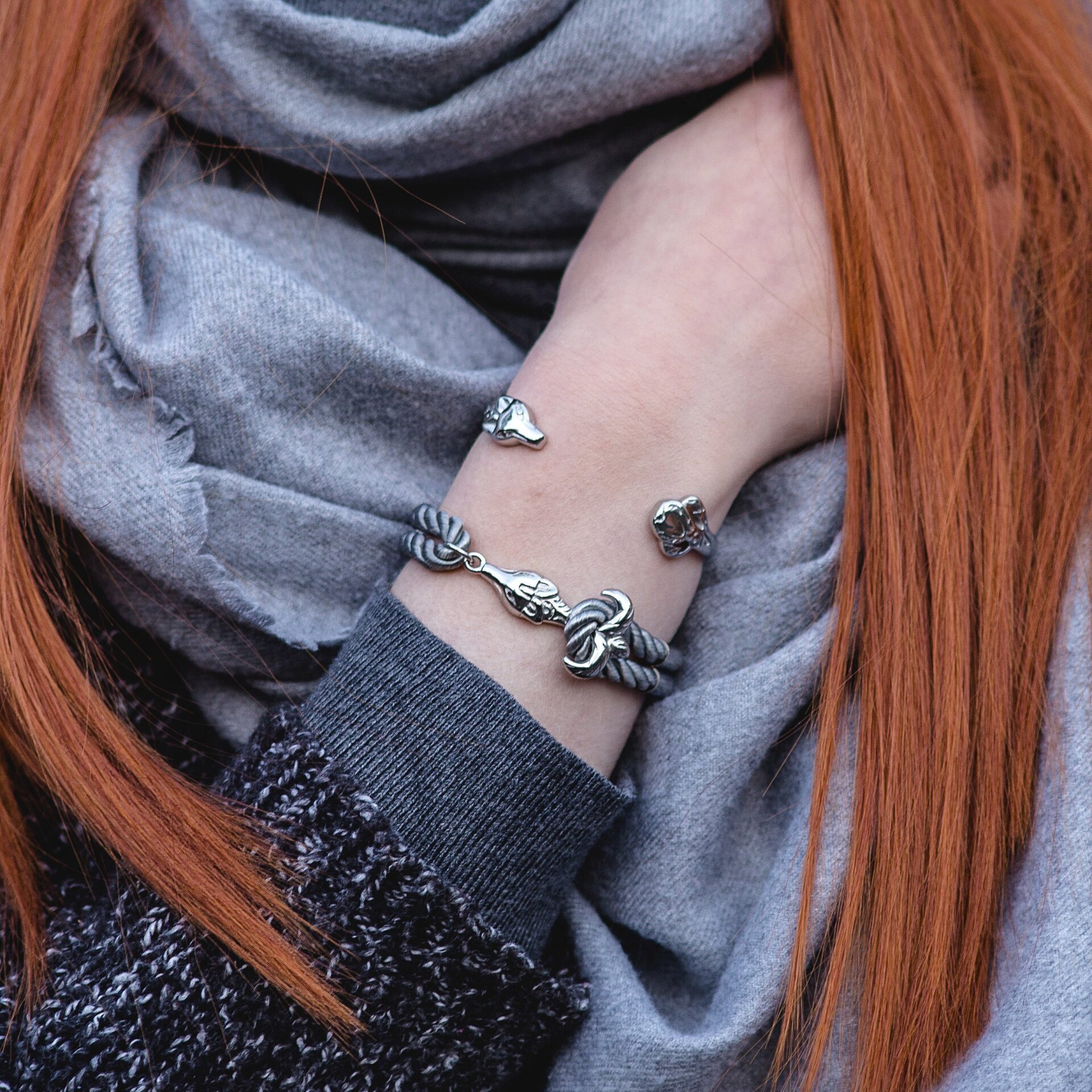 Bransoletka Akitsune Vulpes z ogniwami | Biżuteria unisex z nylonowym zamkiem | Srebrny - Lód Niebieski | 2150 cm - obrazek 3