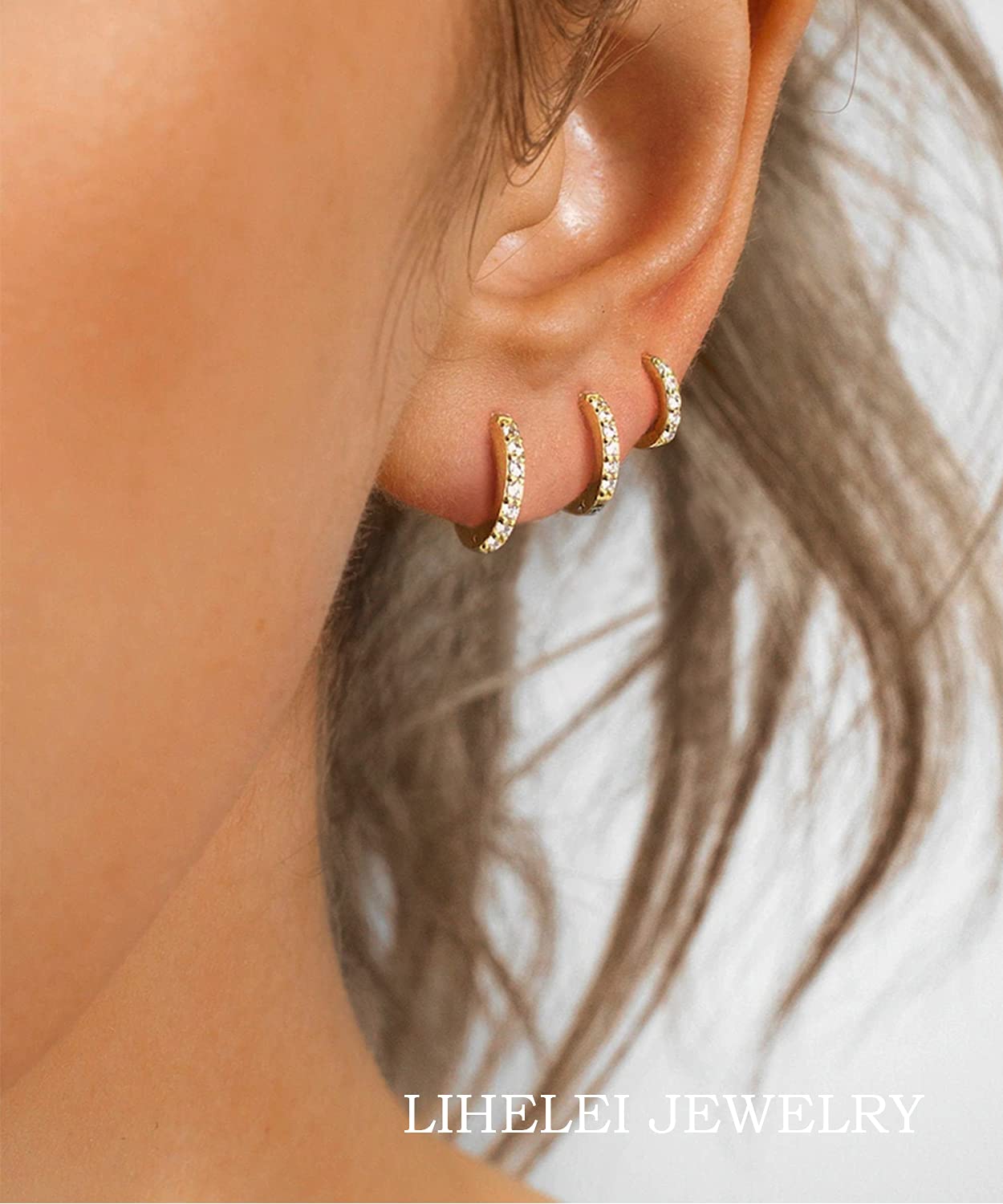 14-karatowe pozłacane kolczyki Huggie z cyrkoniami sześciennymi - zestaw kolczyków do chrząstki z srebra wysokiej próby - obrazek 8