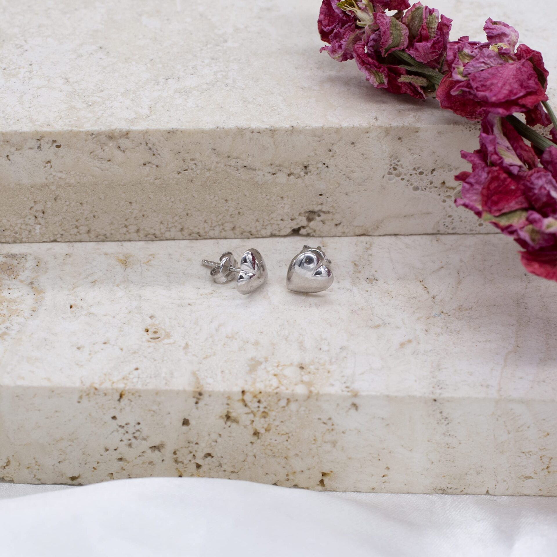 Carissima Złote kolczyki dziecięce 9-karatowe złoto 6,9 x 7,2 mm z dmu - obrazek 5