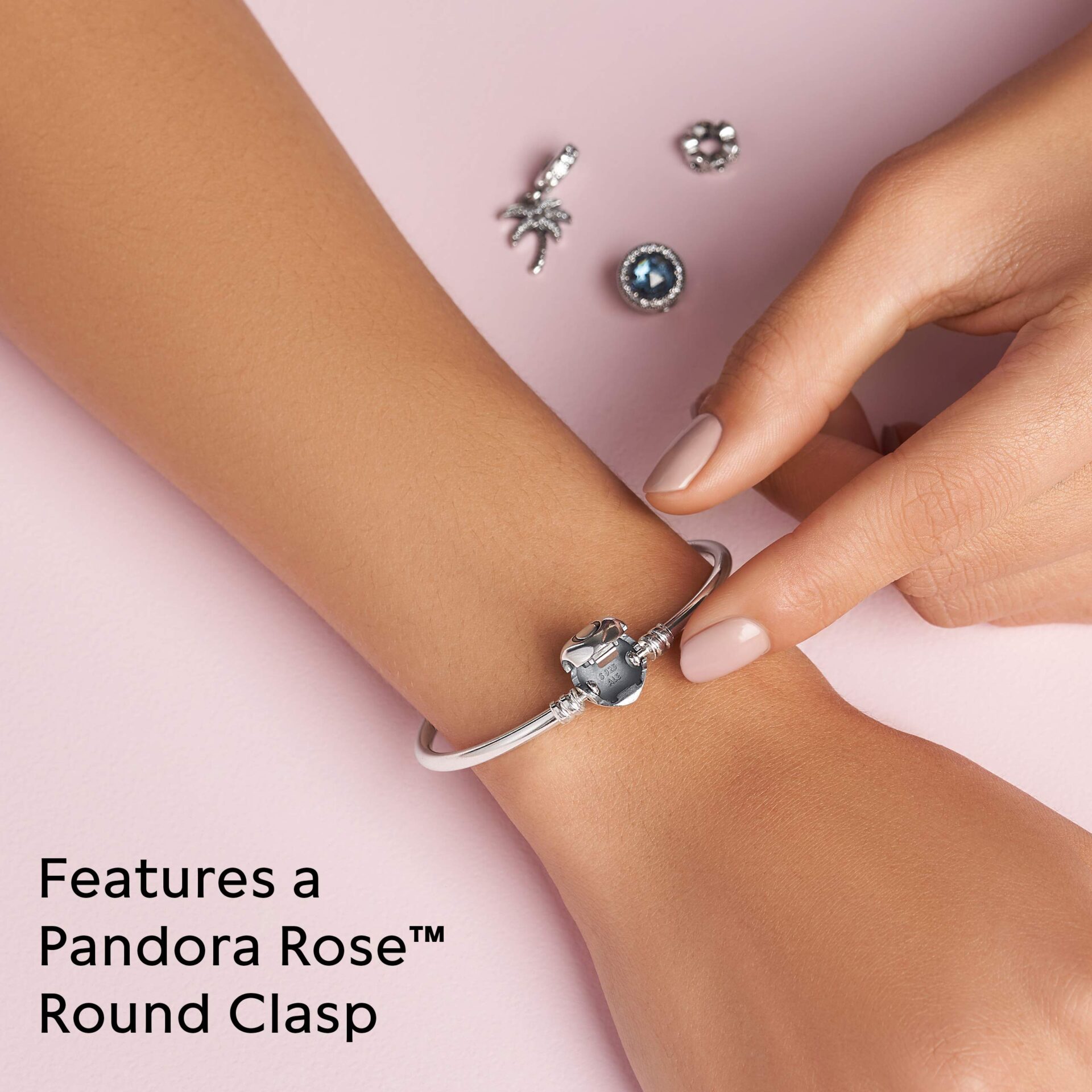 Pandora Bransoletka damska z charmsami - obrazek 5