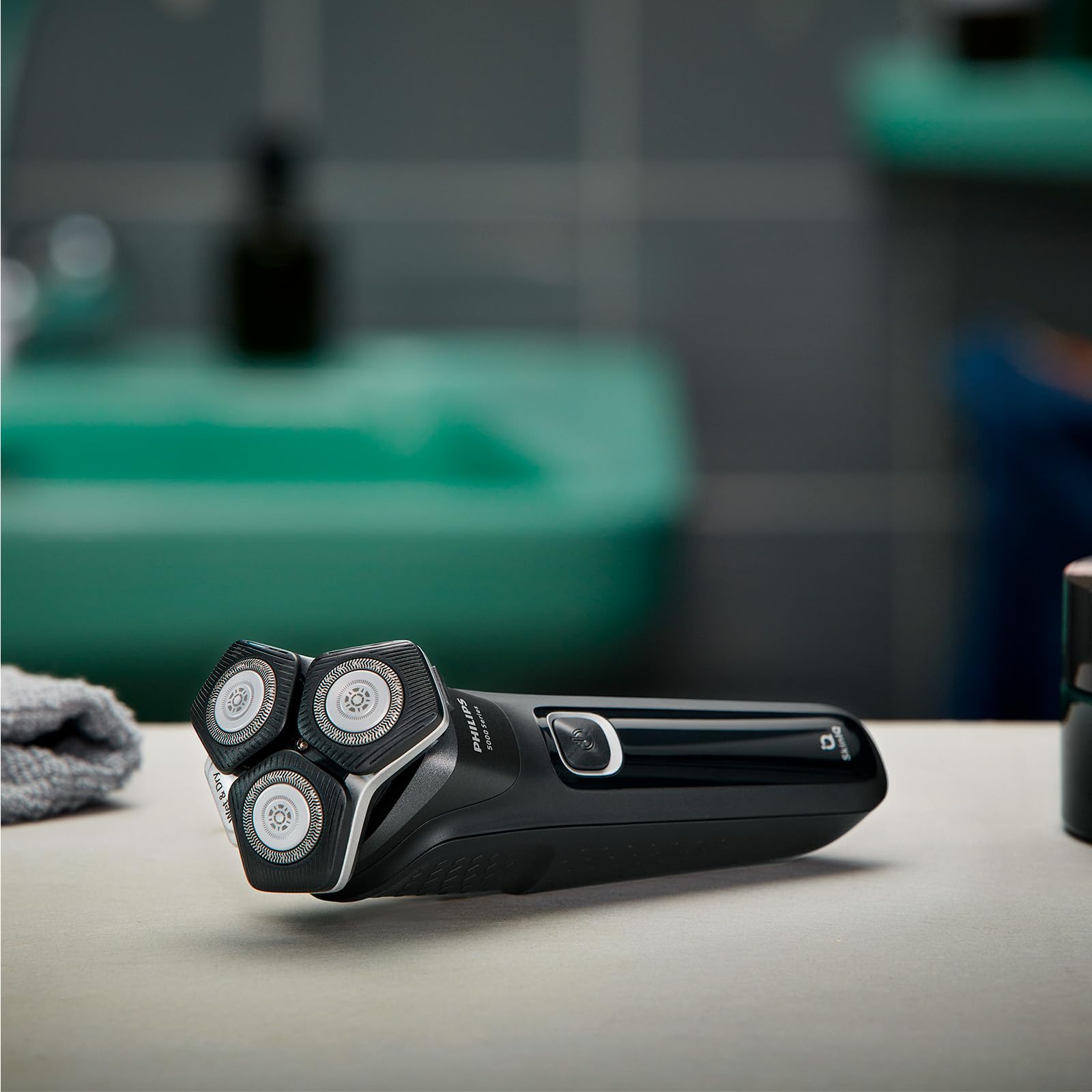 Philips Shaver Series 5000 - męska golarka elektryczna do golenia na m - obrazek 2