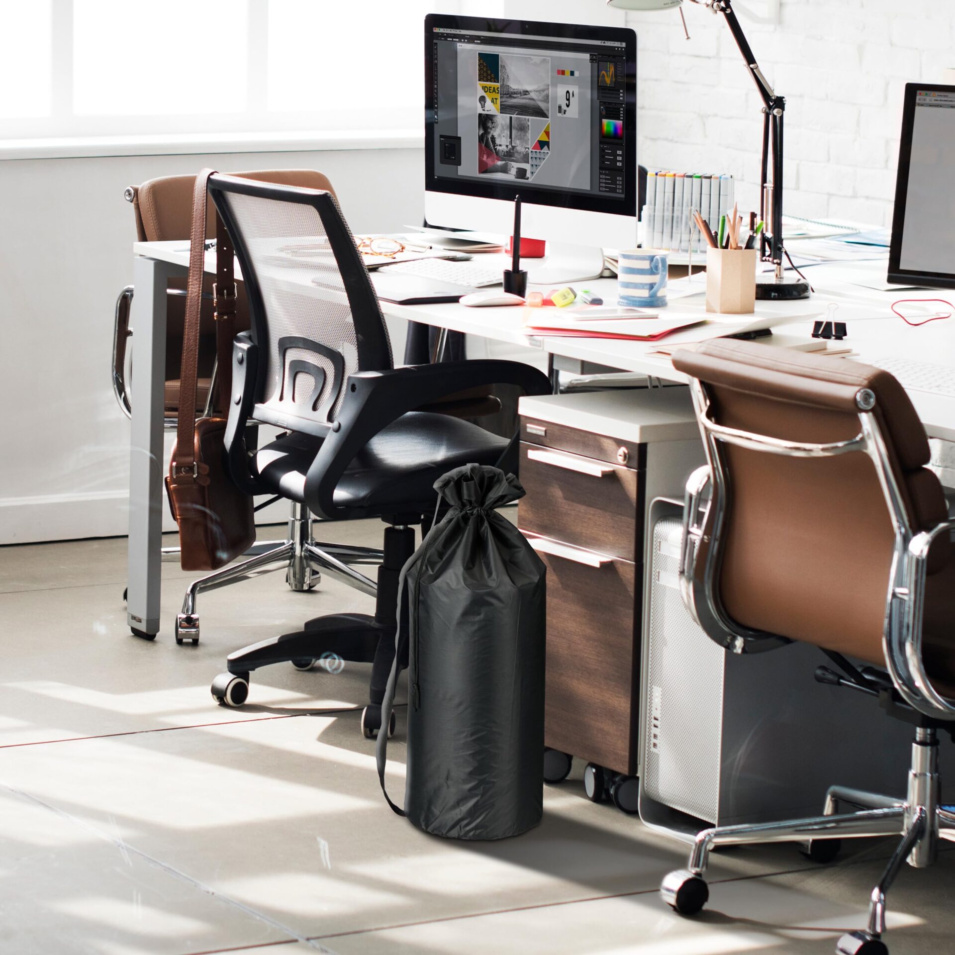 Relaxdays Mata do akupresury z poduszką i torbą - Redukcja stresu - Niebiesko-biała - Akupresura - 6210 końcówek - Wymiary 2,5 x 42 x 65 cm - obrazek 4