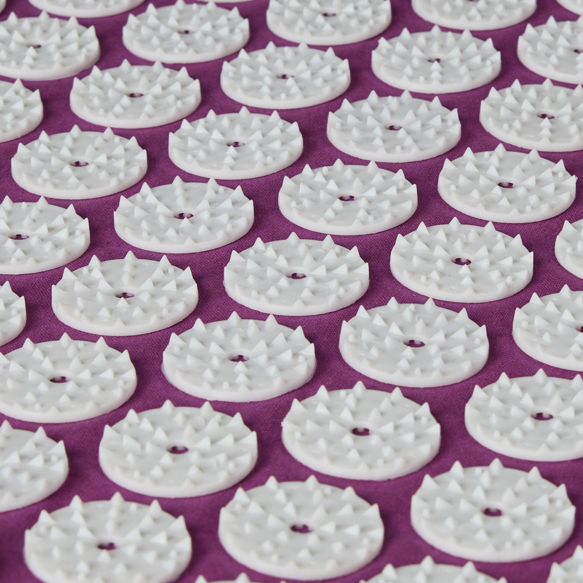 Relaxdays Mata do akupresury z poduszką i torbą - Redukcja stresu - Niebiesko-biała - Akupresura - 6210 końcówek - Wymiary 2,5 x 42 x 65 cm - obrazek 2