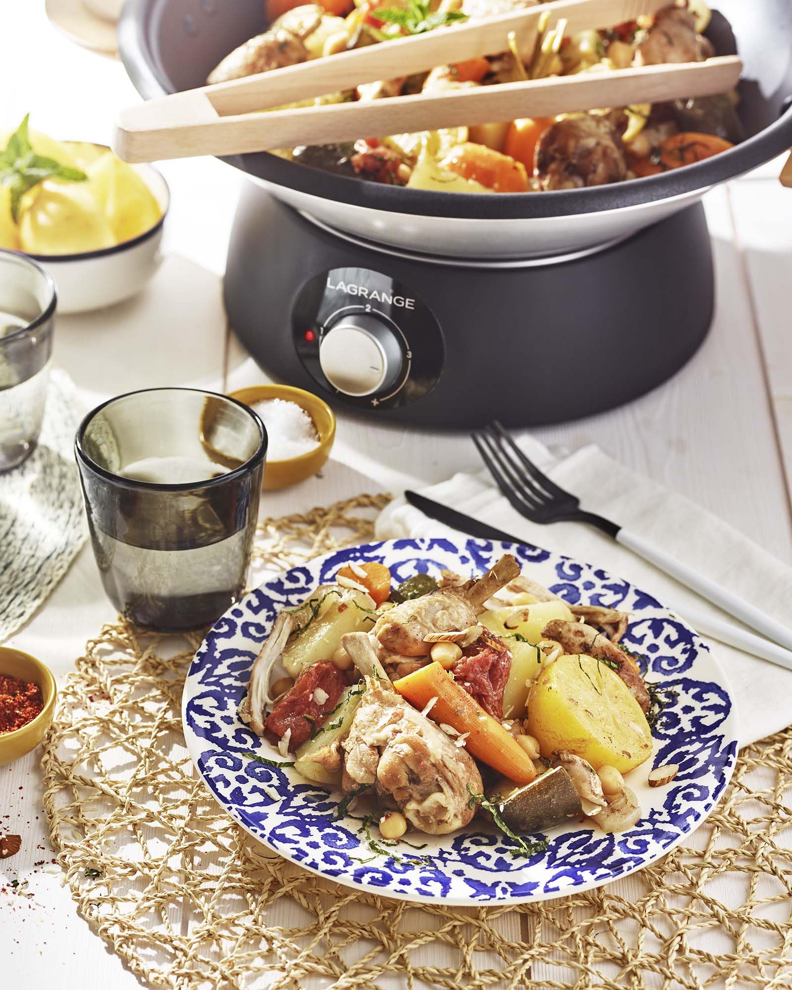 Wok Classic - Tradycyjna patelnia do smażenia w stylu azjatyckim - obrazek 6