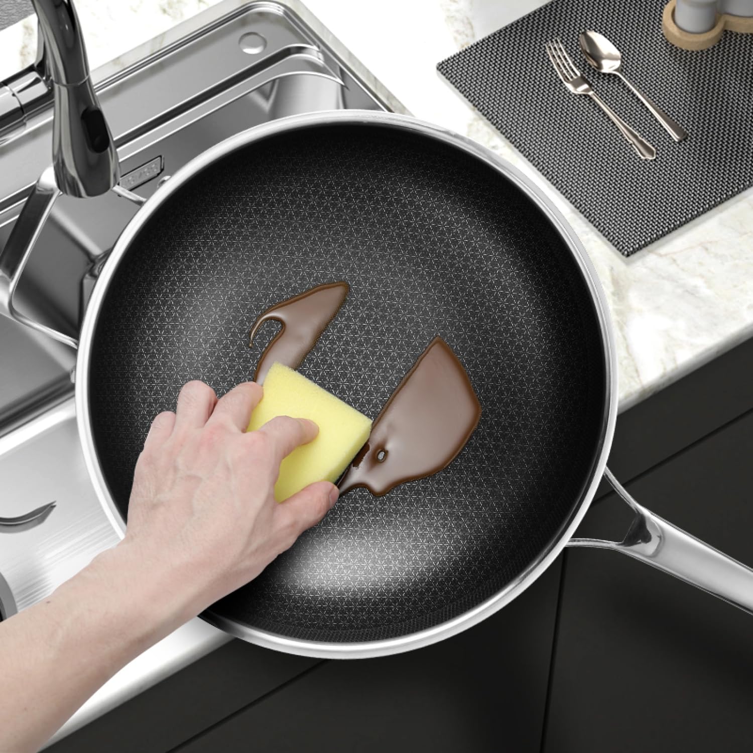 Patelnia wok 30 cm nieprzywierająca ze stali nierdzewnej - bez PFOA, z pokrywką, do kuchenek indukcyjnych, ceramicznych i gazowych - obrazek 2