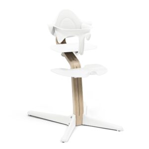 Krzesełko Stokke Nomi z zestawem dla niemowląt, białe - inspiruje do a