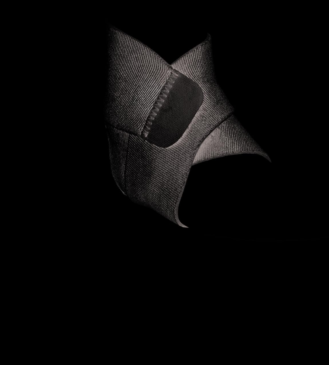 FUTURO Bandaż na staw skokowy regulowany 178-279 cm - wsparcie i komfort - obrazek 4