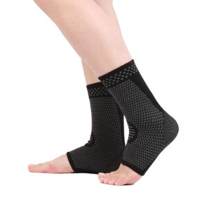 Bandaż podpierający kostkę, pończochy uciskowe na zapalenie powięzi po