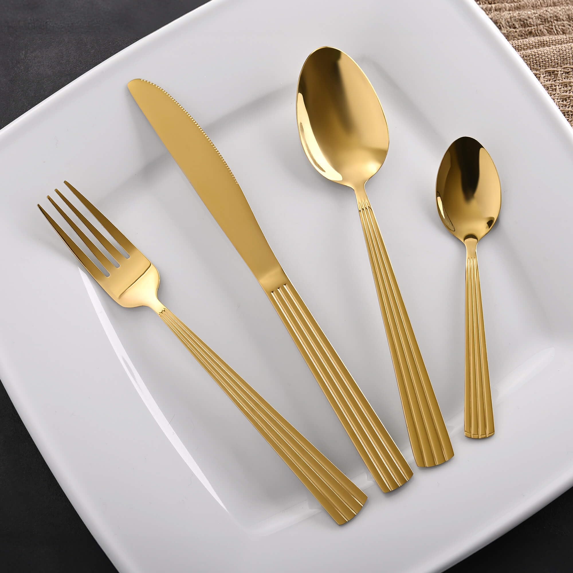 GRÄWE Zestaw sztućców dla 4 osób ze stali nierdzewnej, złote sztućce, - obrazek 2