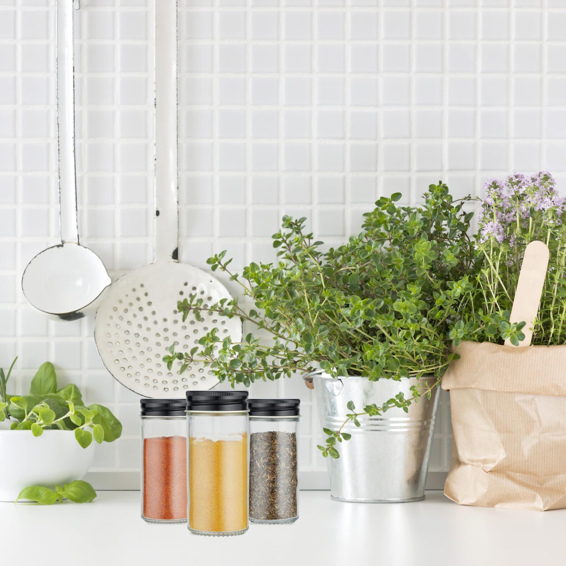 Relaxdays Słoiki na przyprawy, zestaw 16 sztuk, wkład do posypywania, - obrazek 8